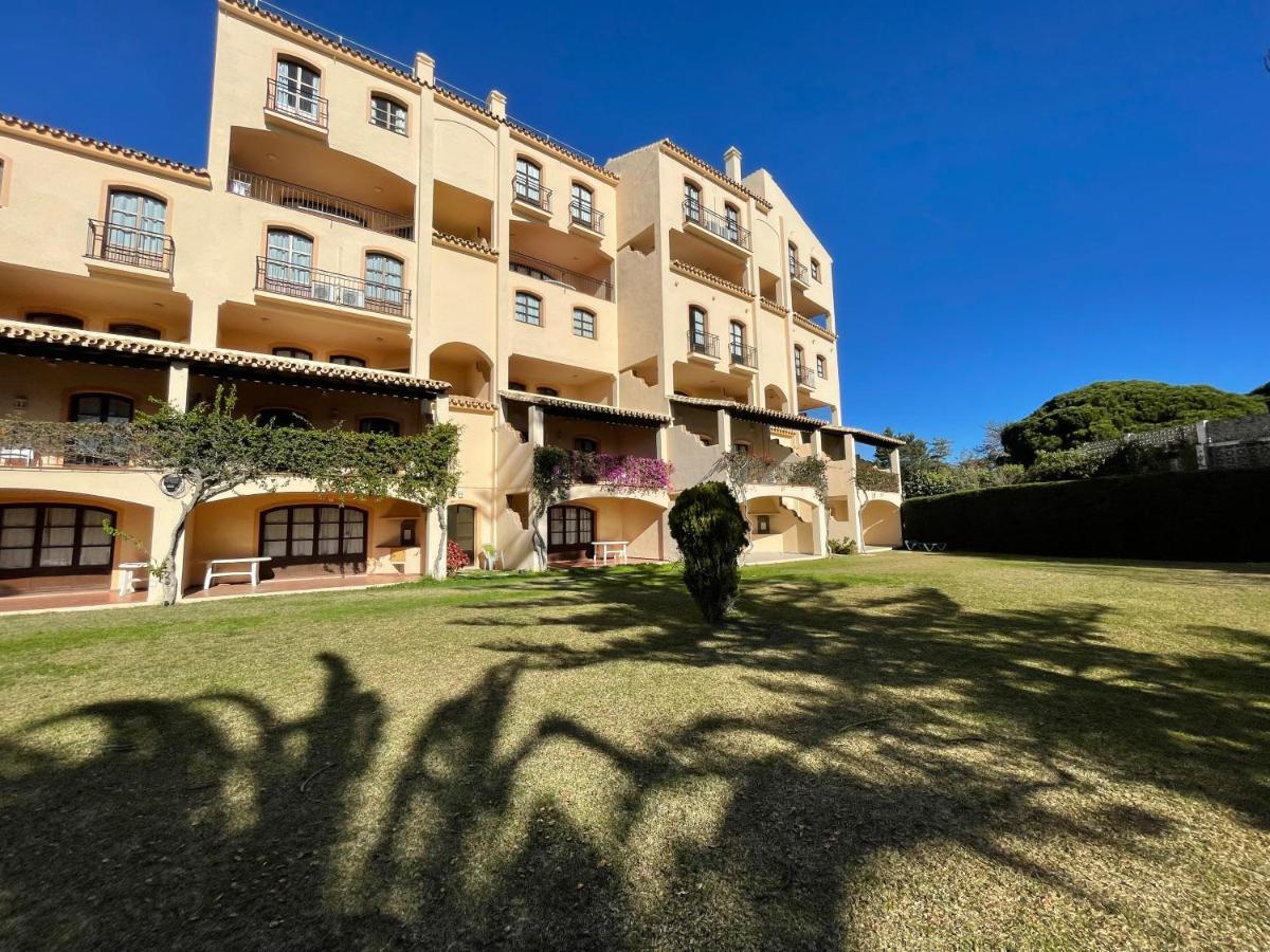 Apartamentos El Toro Marbella Exterior photo