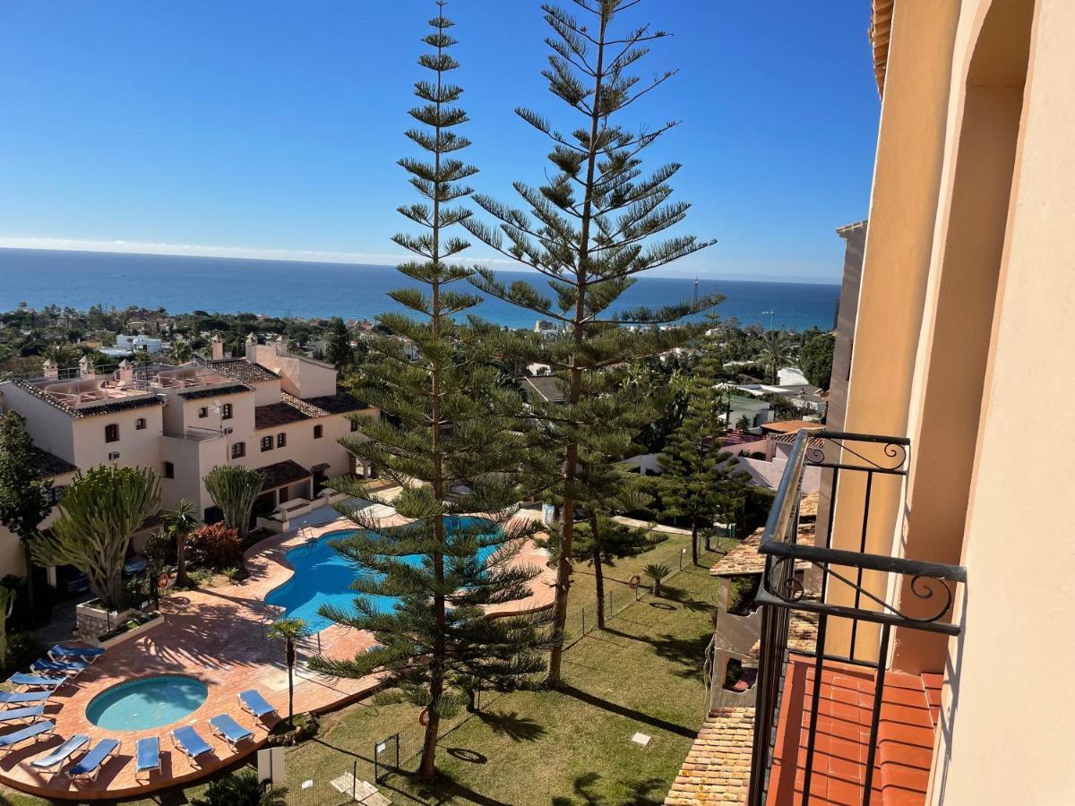 Apartamentos El Toro Marbella Exterior photo