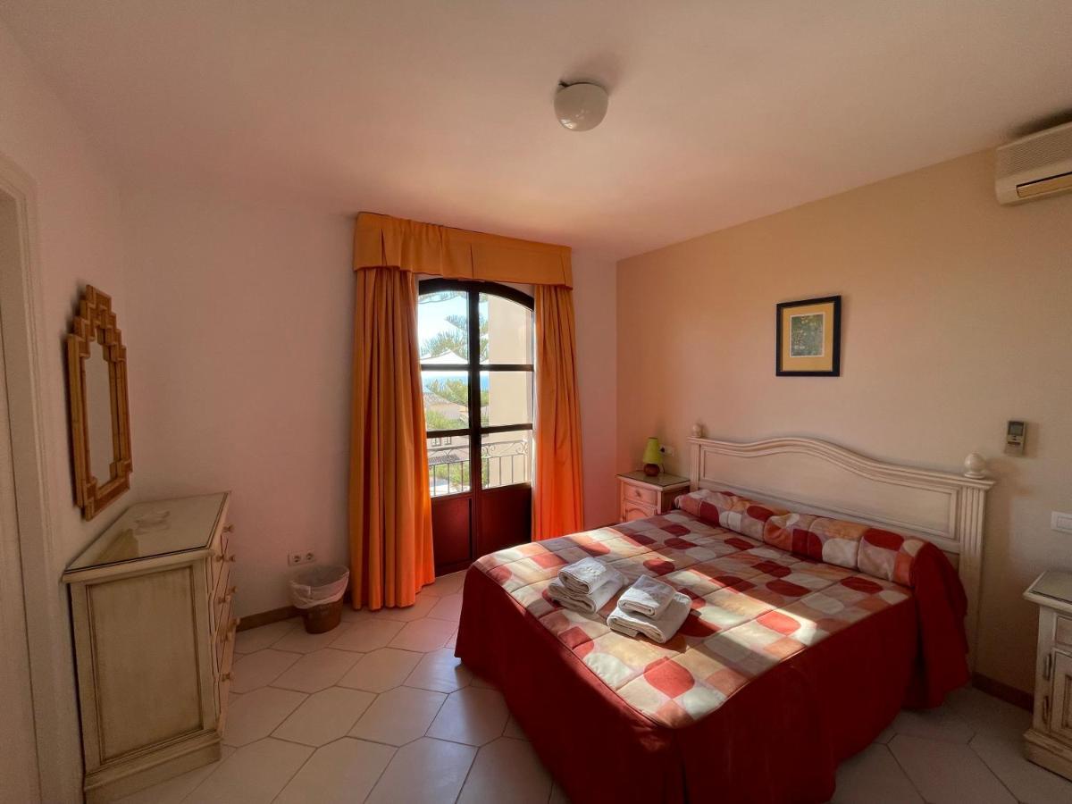 Apartamentos El Toro Marbella Exterior photo