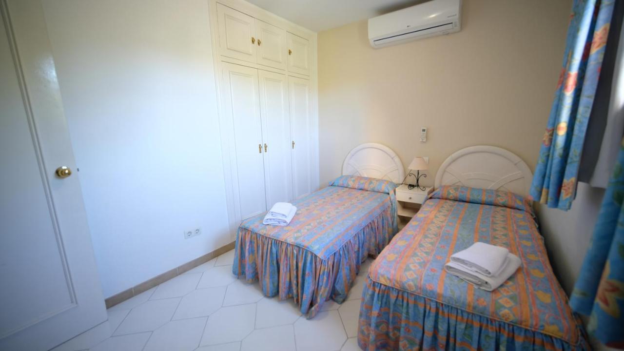 Apartamentos El Toro Marbella Exterior photo