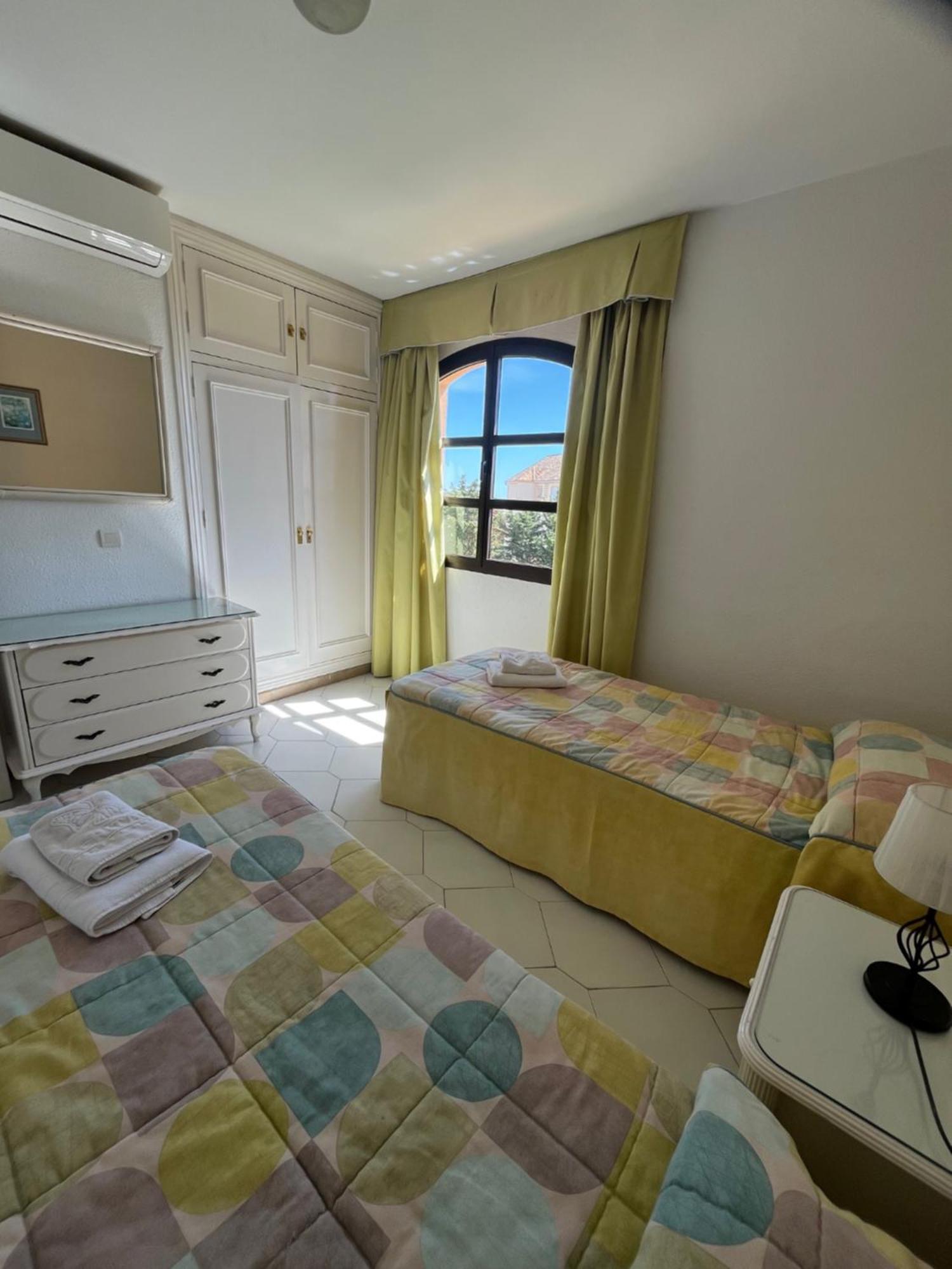 Apartamentos El Toro Marbella Exterior photo